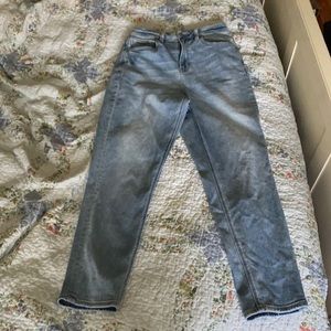 American Eagle stretch mom jeans